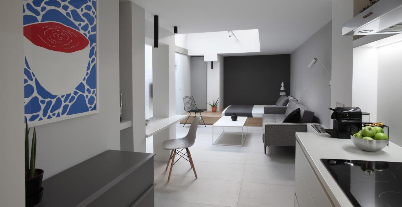 Temple Apartments Belgrado Esterno foto